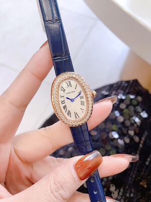 Gucci Vintage Watch view 24
