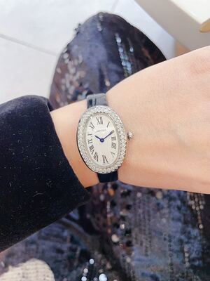 Gucci Vintage Watch view 3