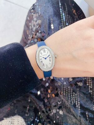 Gucci Vintage Watch view 7