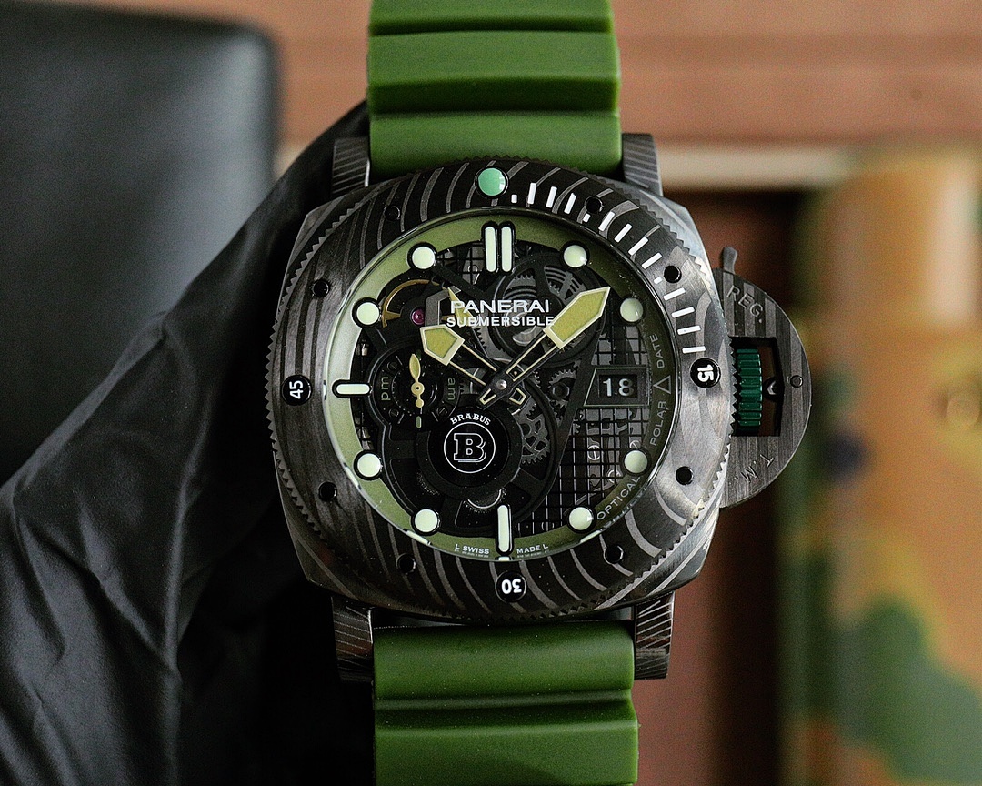 Panerai Submersible Watch view