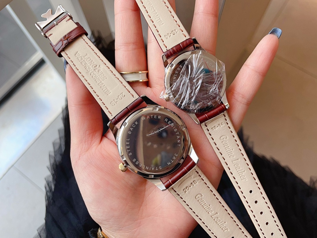 Vacheron Constantin Overseas Watch view