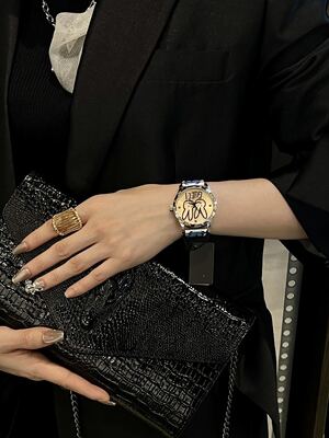 Gucci Bee Watch view 24