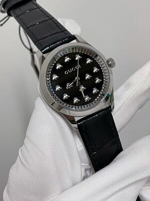 Gucci Bee Watch view 4