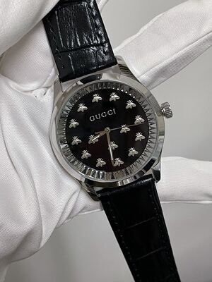 Gucci Bee Watch view 5