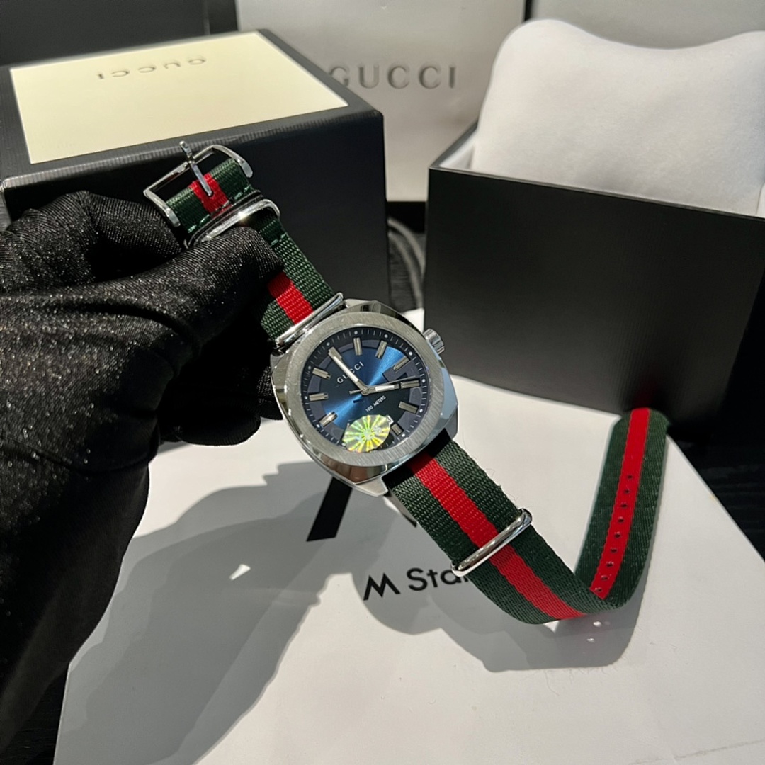 Gucci G-Timeless Watch view