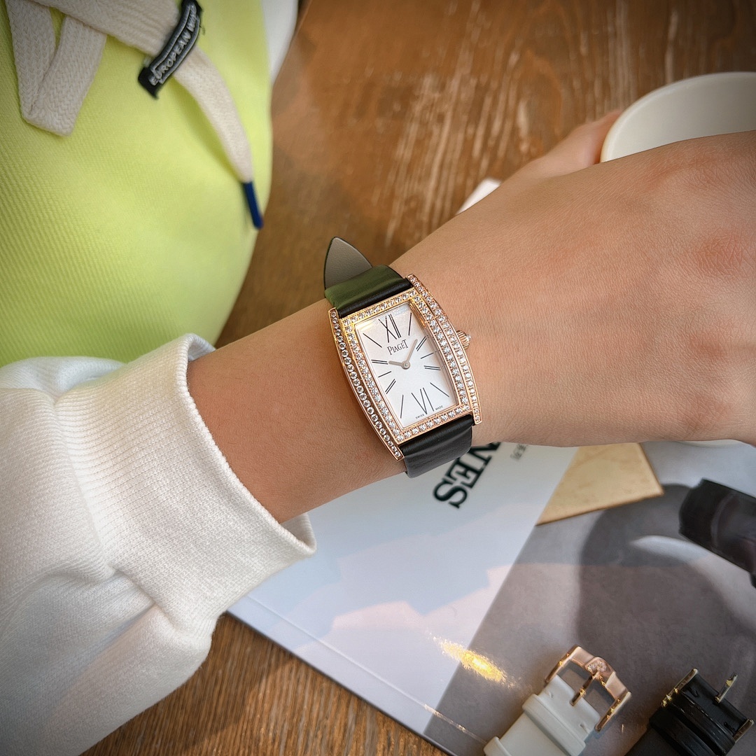 Piaget Upstream Watch view