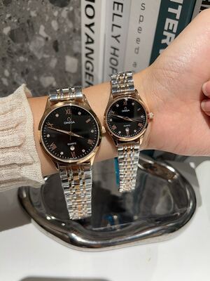 Omega Quartz Watch view 7