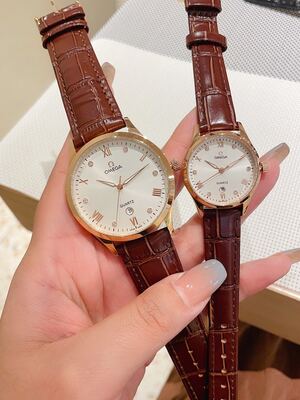 Omega Quartz Watch view 6