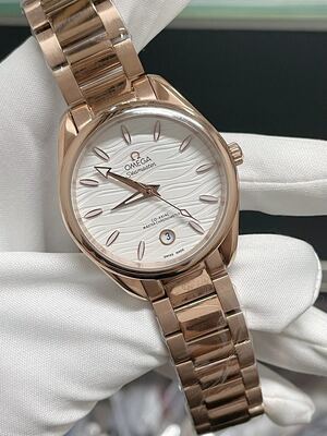 Omega Seamaster Watch view 4