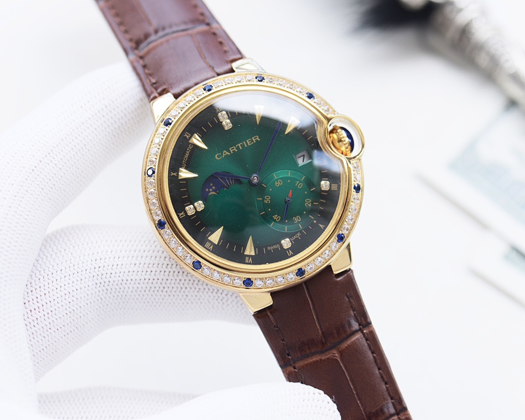 Cartier Ballon Bleu Watch view