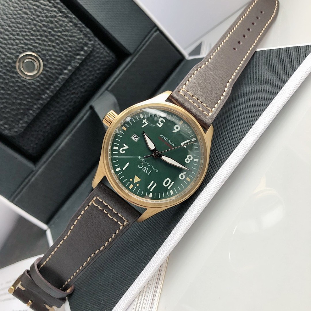 IWC Pilot Mark Watch view