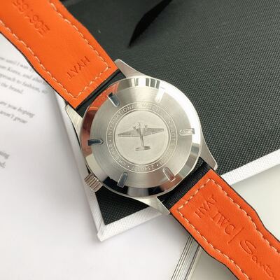 IWC Schaffhausen Watch view 3