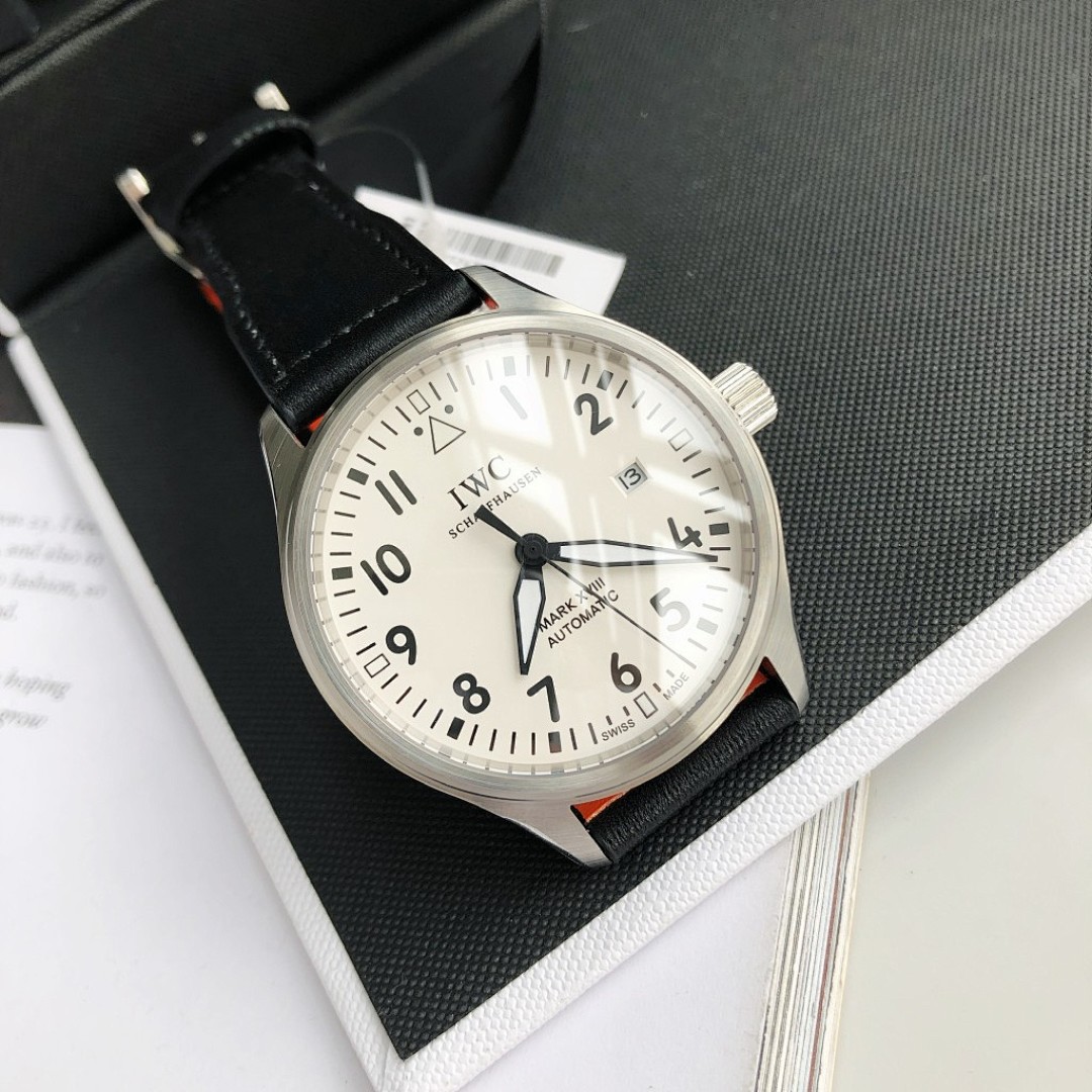 IWC Schaffhausen Watch view