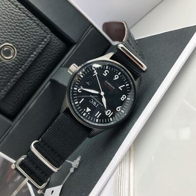IWC Schaffhausen Pilot Watch view 5