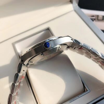 Vacheron Constantin Overseas Watch view 4
