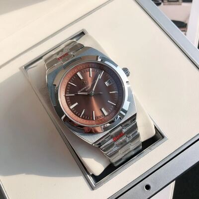 Vacheron Constantin Overseas Watch view 6