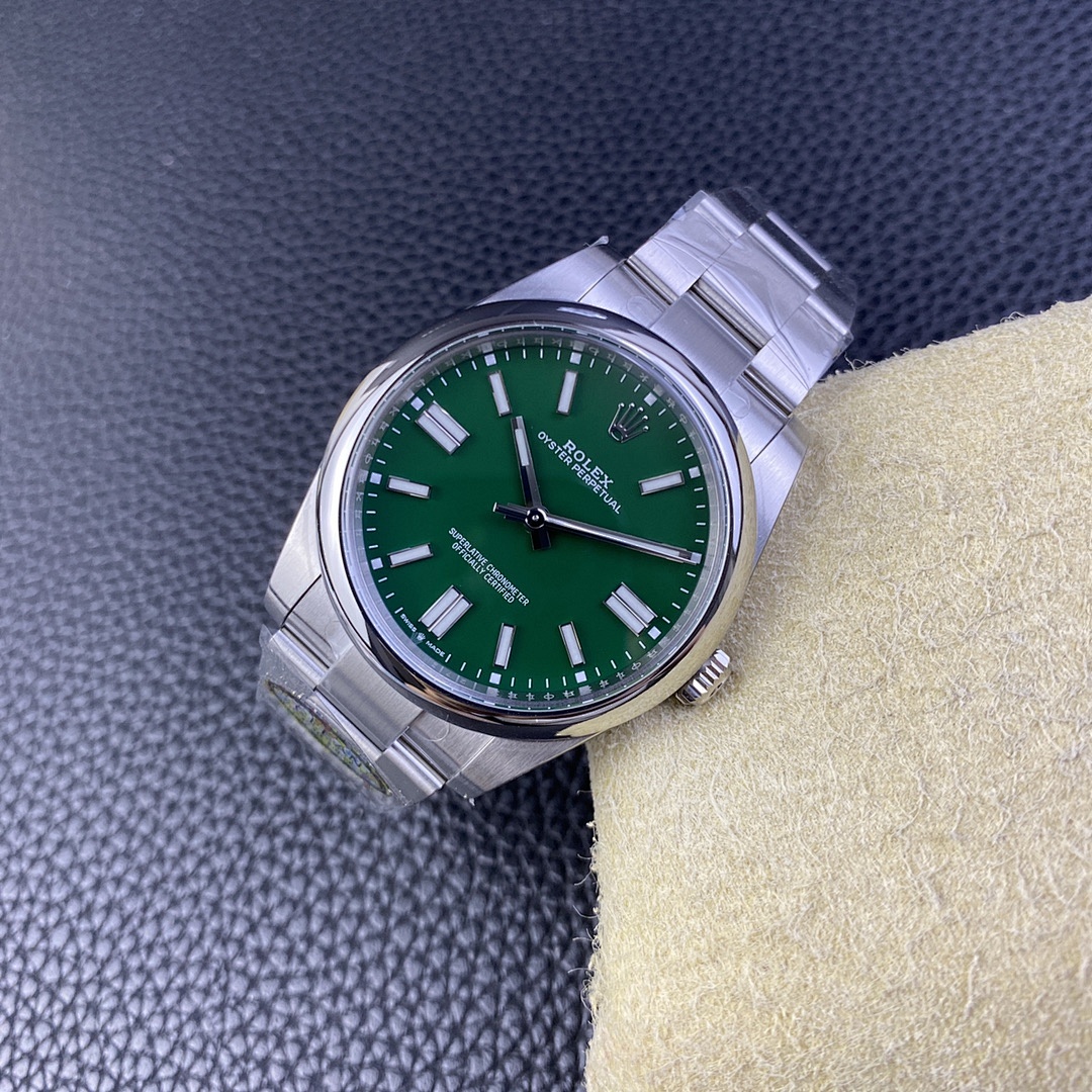 Rolex Submariner Watch view