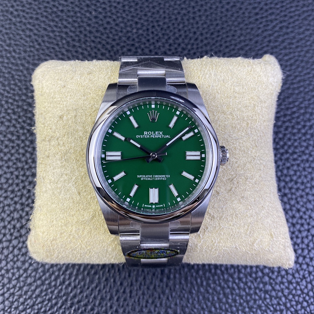 Rolex Submariner Watch view