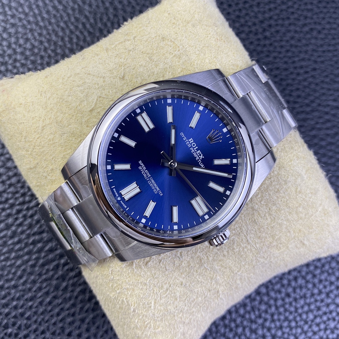 Rolex Submariner Watch view