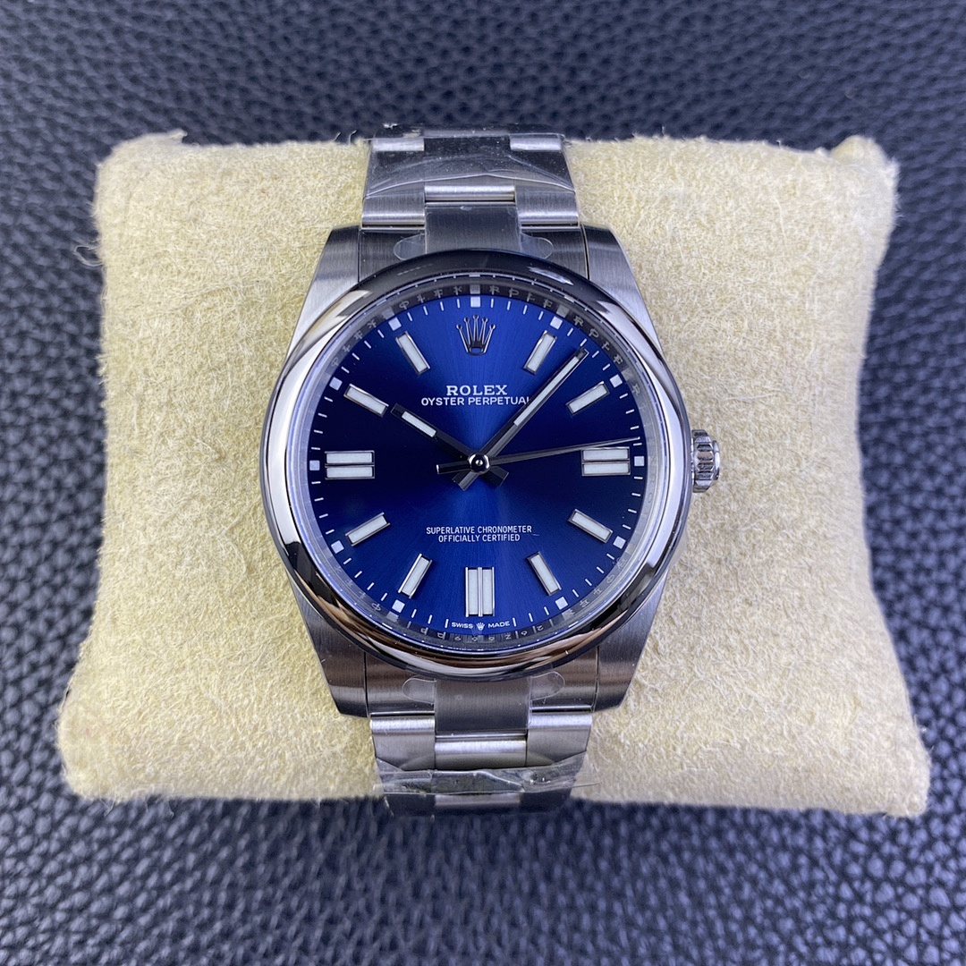 Rolex Submariner Watch view