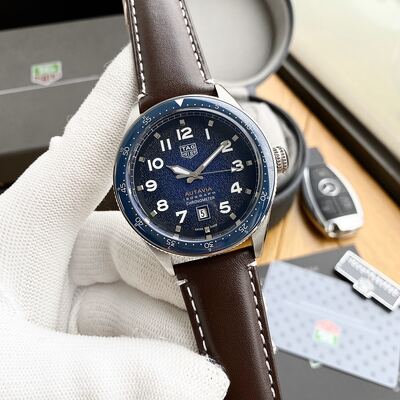 Tag Heuer Autavia Watch view 4