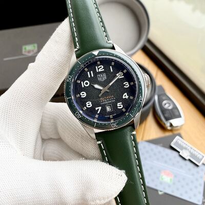 Tag Heuer Autavia Watch view 6