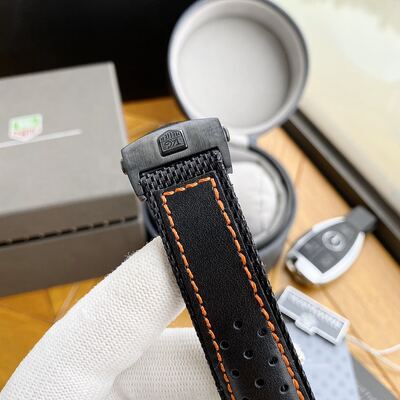 Tag Heuer Aquaracer Watch view 2