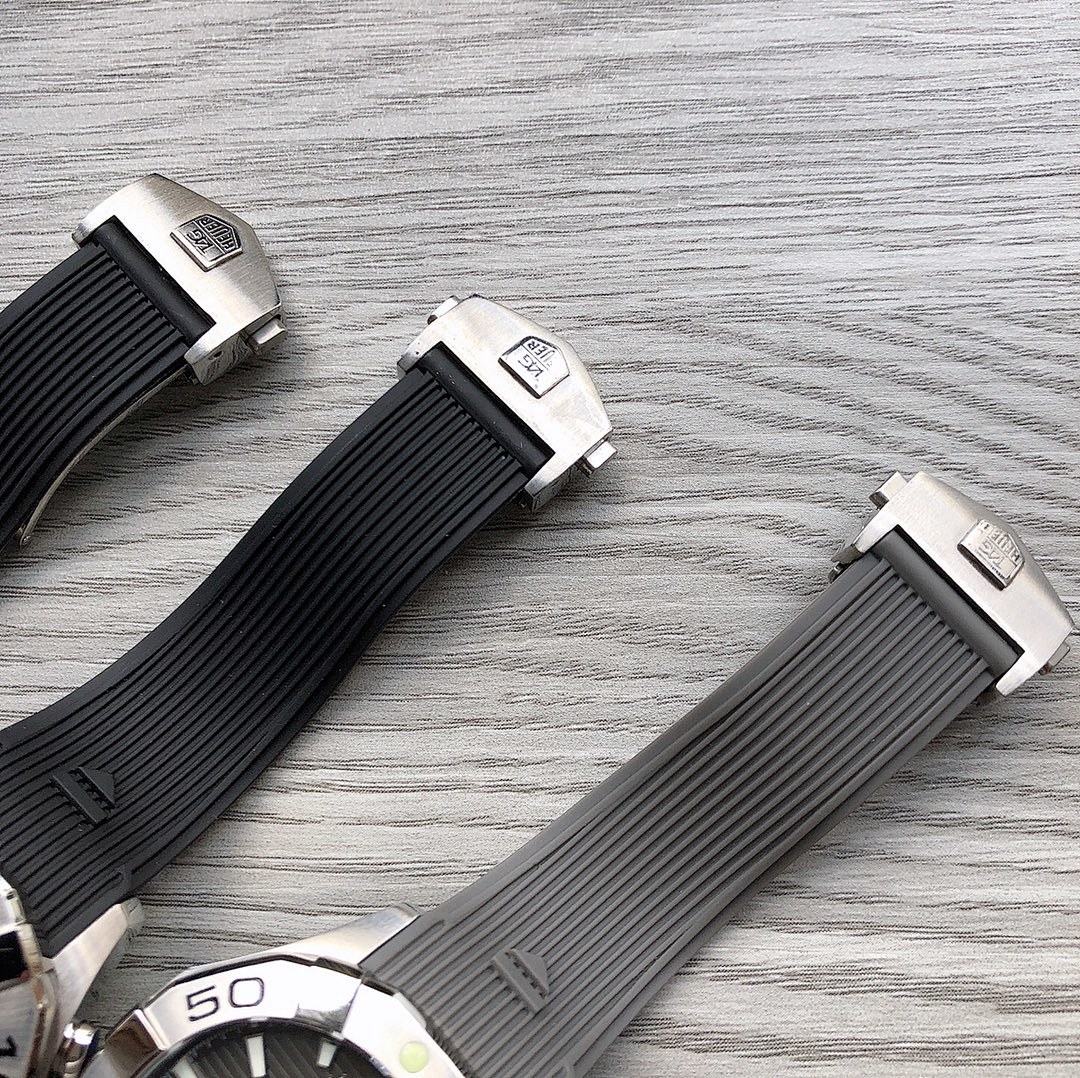 Tag Heuer Carrera Watch view