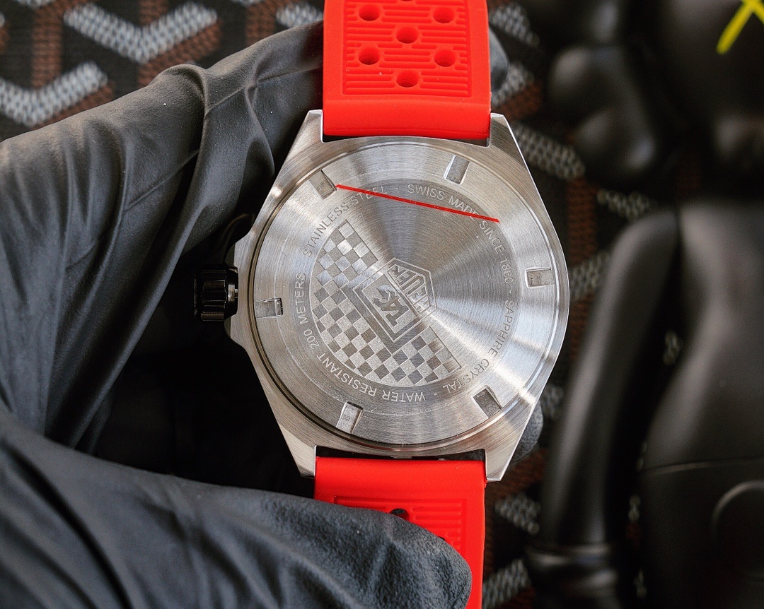 Tag Heuer Formula 1 Watch view