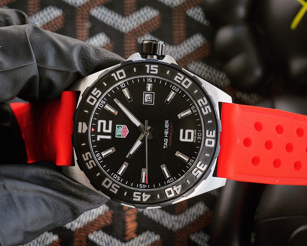 Tag Heuer Formula 1 Watch view
