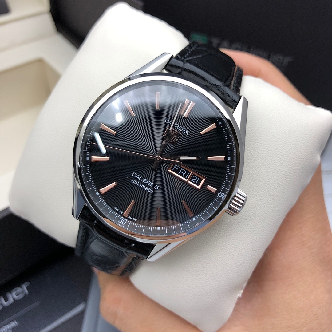 Tag Heuer Carrera Watch view