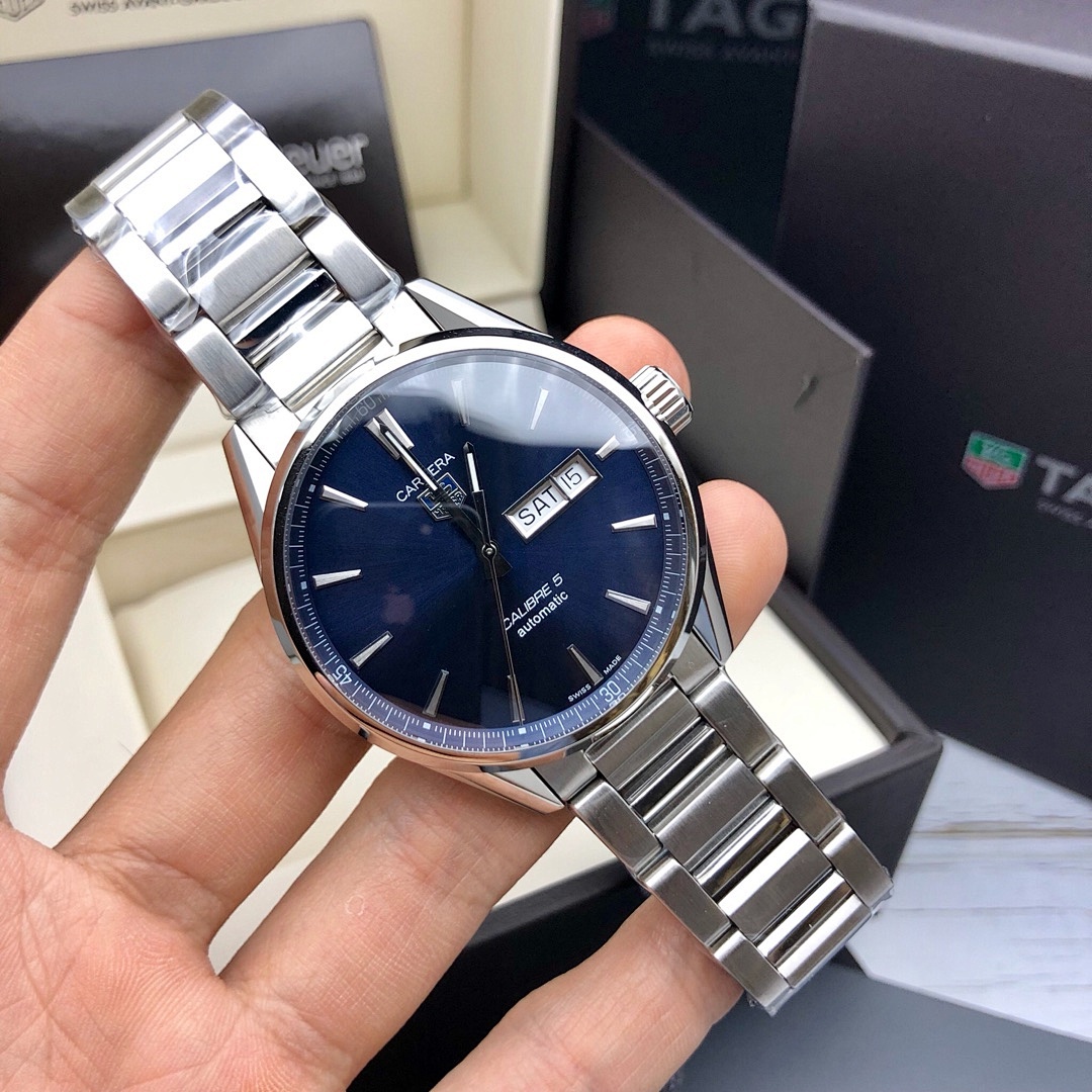 Tag Heuer Carrera Day-Date Watch view