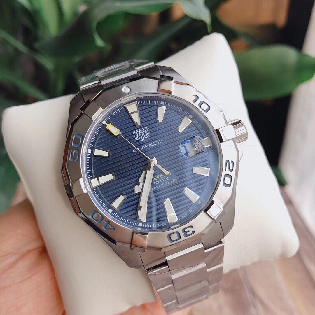 Tag Heuer Aquaracer Watch