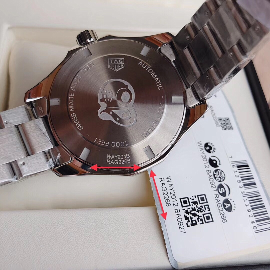 Tag Heuer Aquaracer Watch view