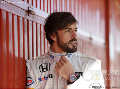 Tag Heuer Formula 1 Chronograph Watch view 2
