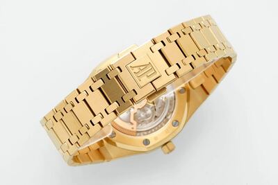 Audemars Piguet Royal Oak Watch view 5