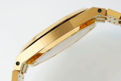 Audemars Piguet Royal Oak Watch view 2