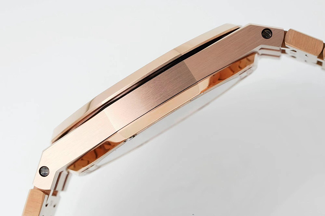 Audemars Piguet Royal Oak Watch view
