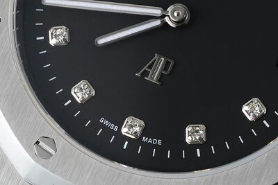 Audemars Piguet Royal Oak Watch view 5