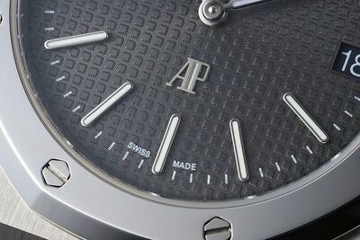 Audemars Piguet Royal Oak Watch view 7