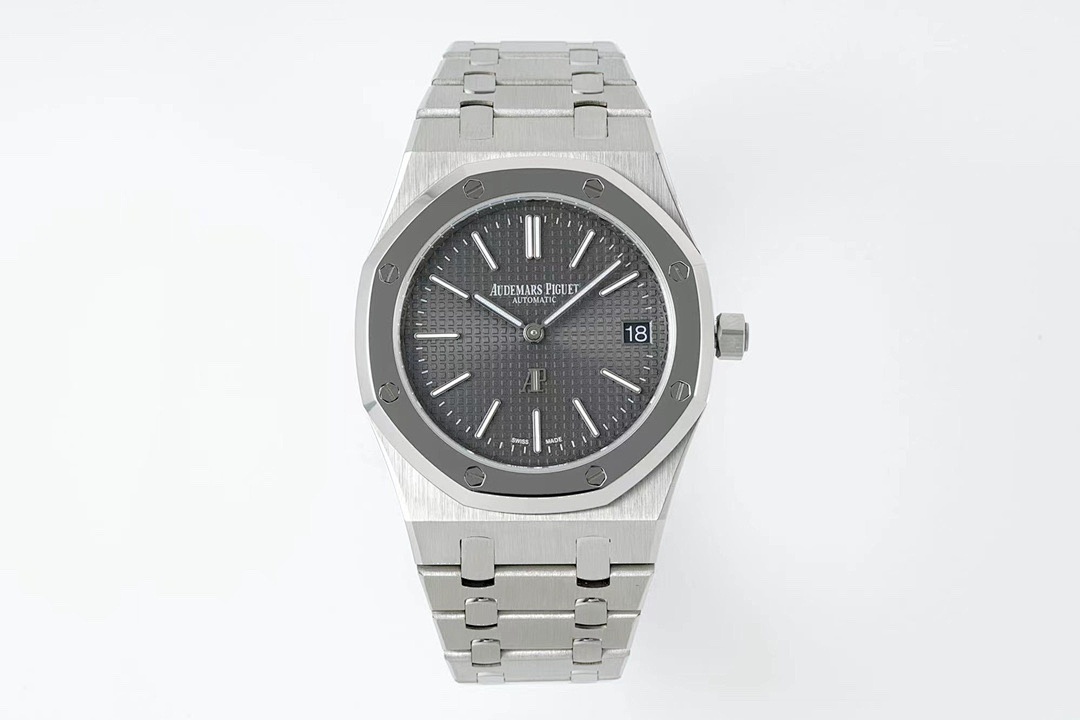 Audemars Piguet Royal Oak Watch view