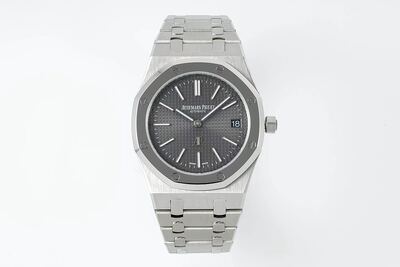 Audemars Piguet Royal Oak Watch view 9