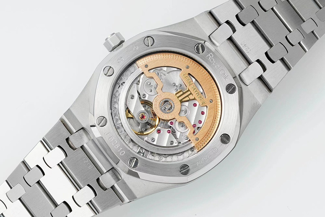 Replica Watch Movements Explained: Clone vs Swiss vs Quartz