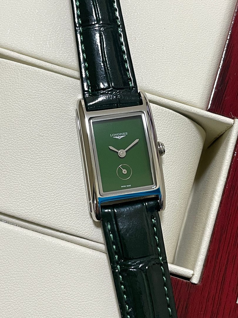 Longines DolceVita Watch view