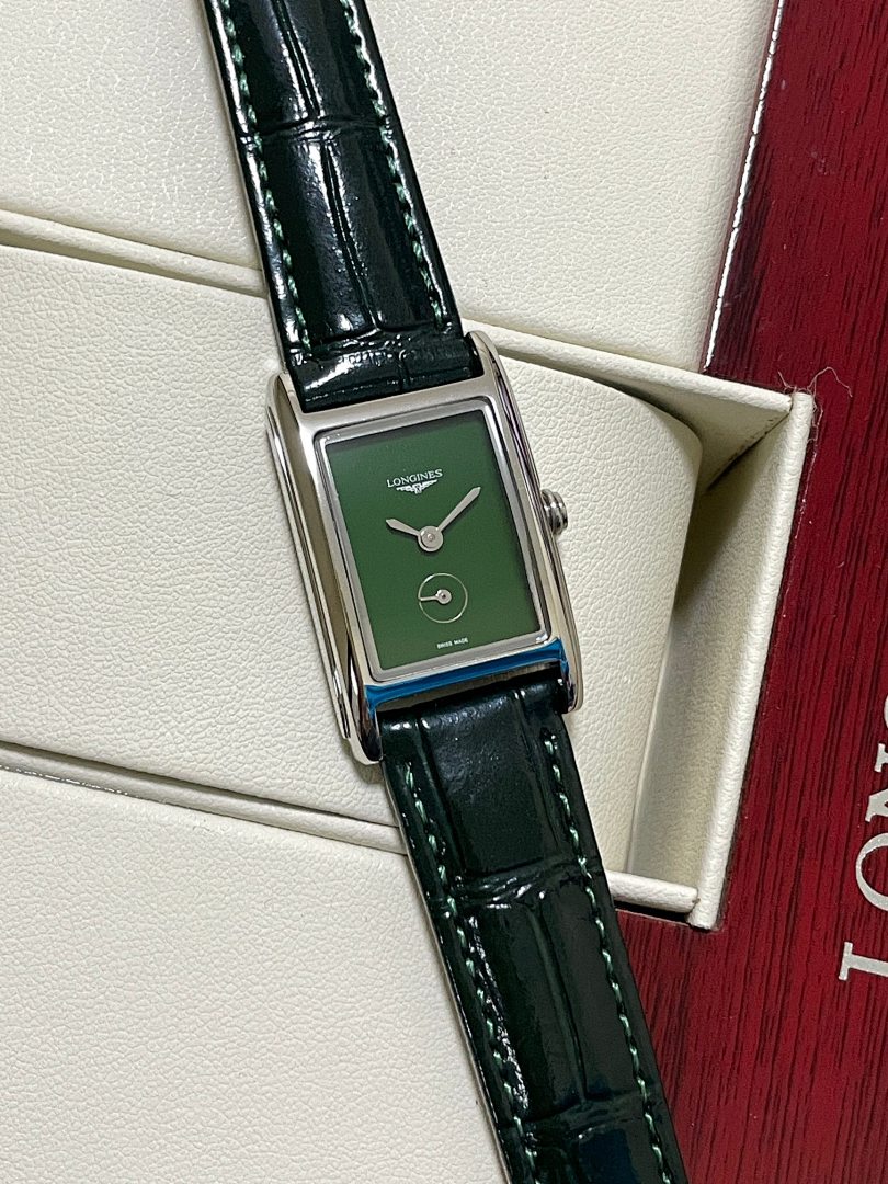 Longines DolceVita Watch view
