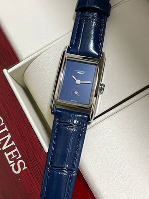 Longines DolceVita Watch view 1