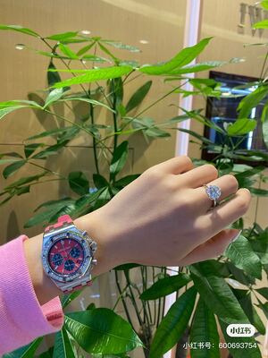 Audemars Piguet Royal Oak Watch view 7