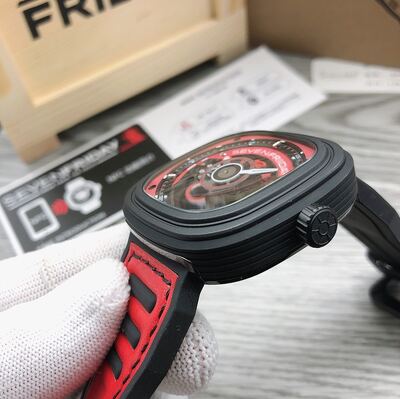 SevenFriday P1B Watch view 7