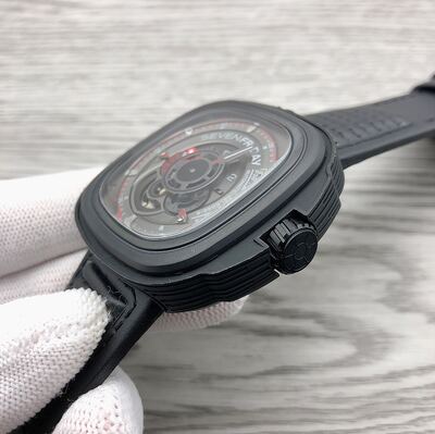 SevenFriday P2C Watch view 7