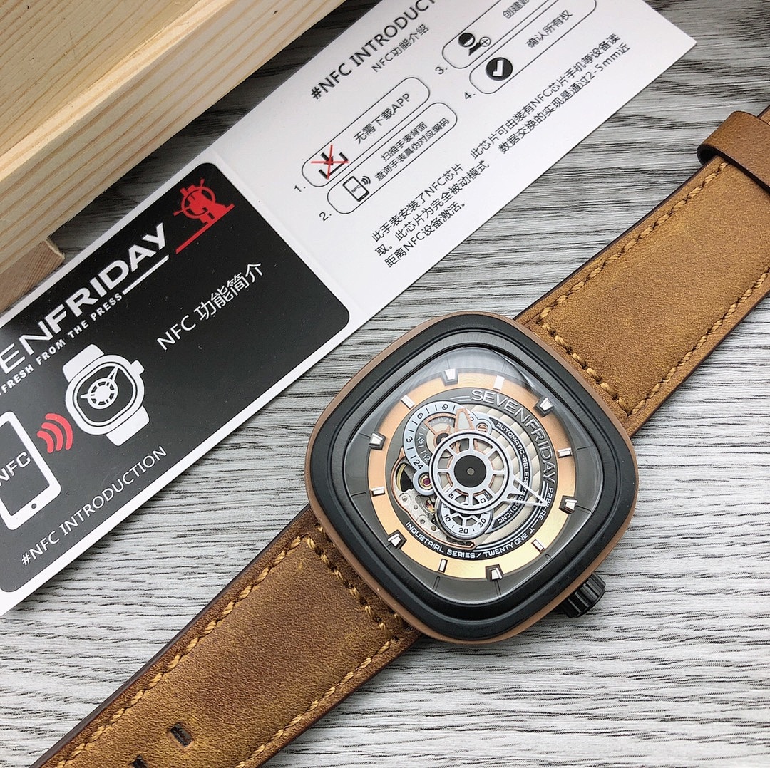 SevenFriday P3B Watch view